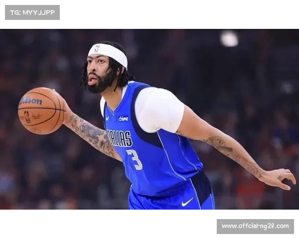 独行侠2分憾负爵士结束2连胜，弗拉格单核带队